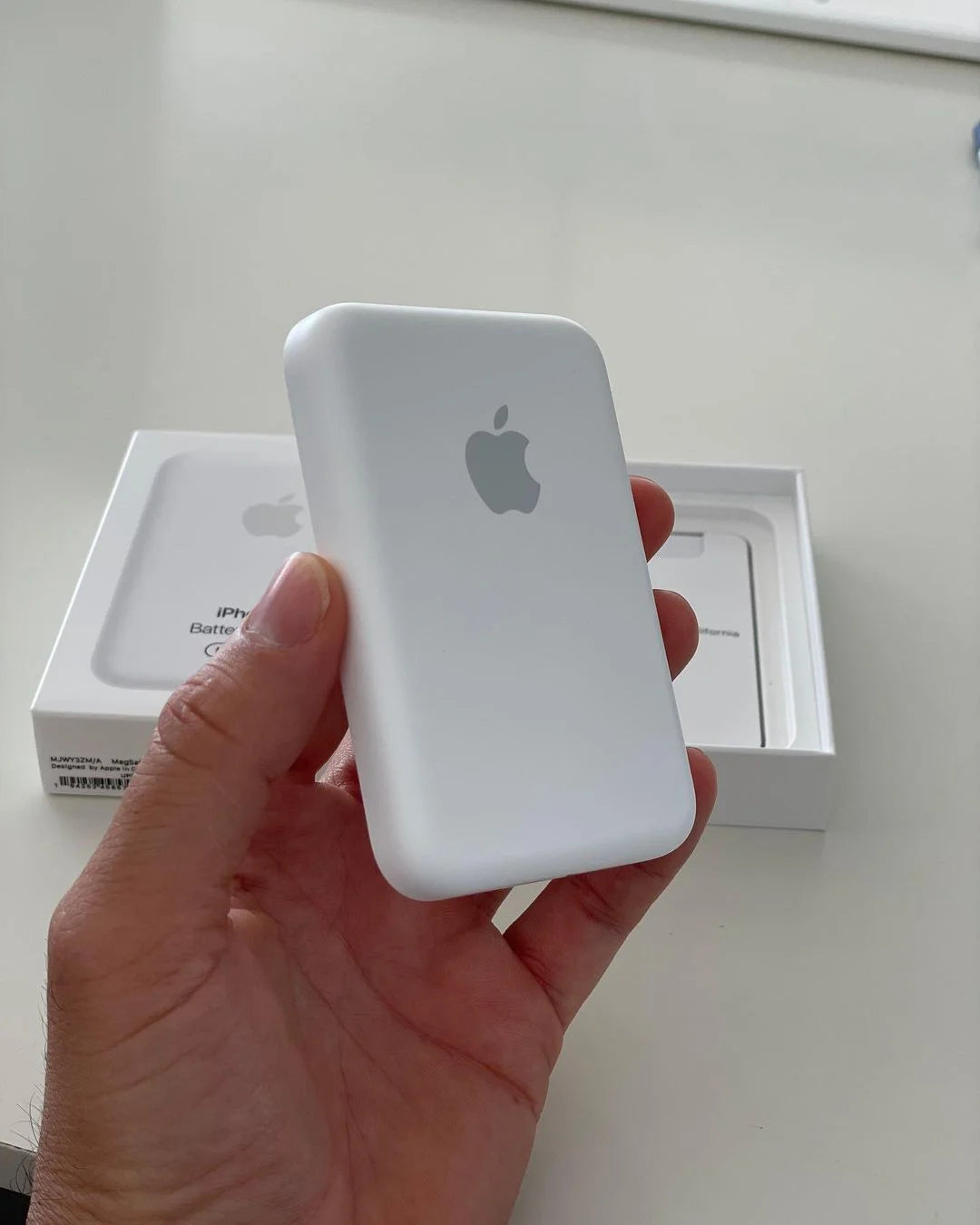 MagSafe Powerbank | Magnetic Wireless | 20W Fast Charging | Master clone